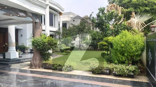 Fully Furnished 2 Kanal Luxury Villa House Is Available For Rent In Bahria Town Lahore Fully Furnished 2 Kanal Luxury Villa House Is Available For Rent In Bahria Town Lahore