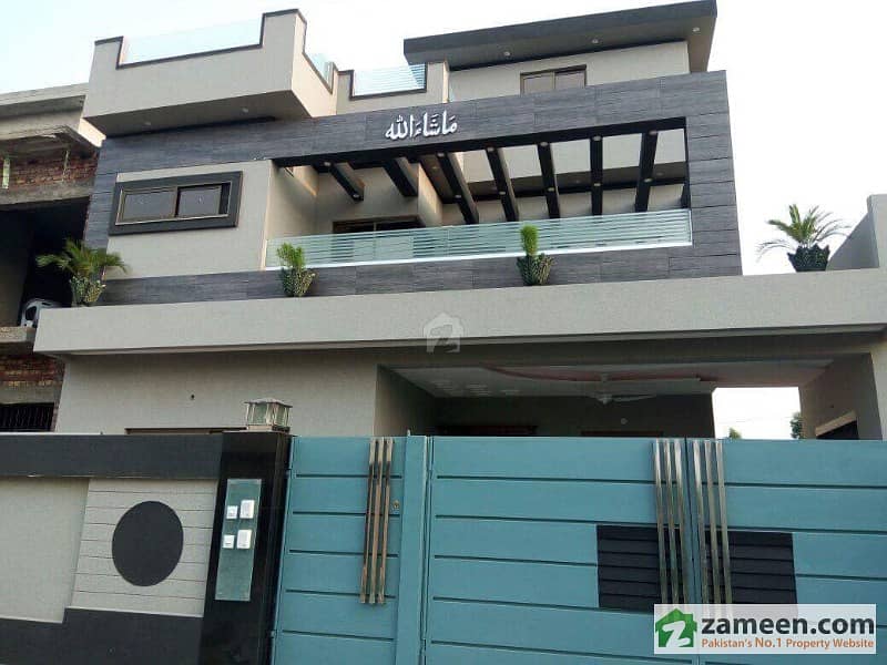 10 Marla Dream House With 5 Bed Room For Sale In A Block