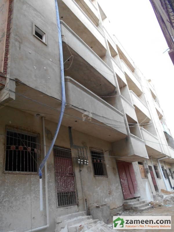 نارتھ ناظم آباد ۔ بلاک ایس نارتھ ناظم آباد کراچی میں 2 کمروں کا 4 مرلہ فلیٹ 40 لاکھ میں برائے فروخت۔