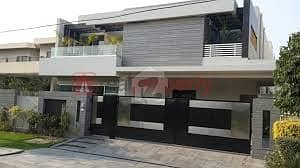 1 Kanal Brand Upper Portion Separate Gate Home - Near Park Plus Market In Dha Phase 5