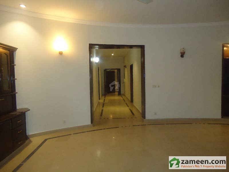 2 Kanal Upper Portions Stylish House For Rent Phase 1 DHA - Lahore