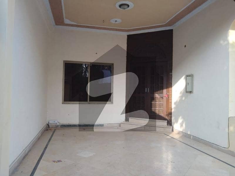 Very Good Location Portion For Rent