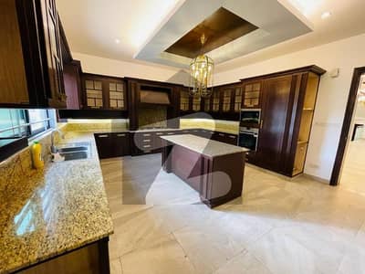 Luxurious House On Extremely Prime Location Available For Rent In Islamabad