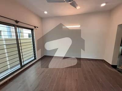 375 Square Yards Spacious House Is Available In Askari 6 For Sale