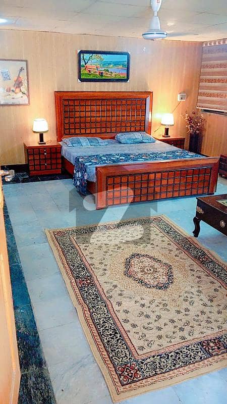 E 11 Royal Accommodation Furnished 1 Bed For Rent