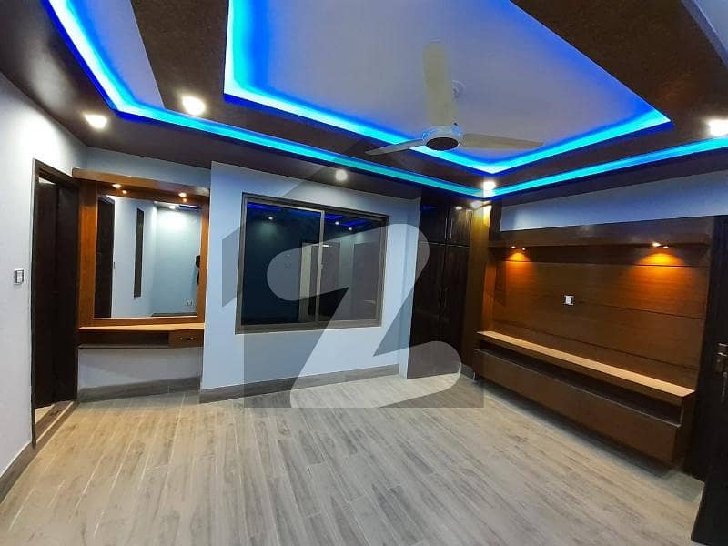 Flat Is Available For Sale In Lehri Gate, Sumagali Road Flat Is Available For Sale In Lehri Gate, Sumagali Road
