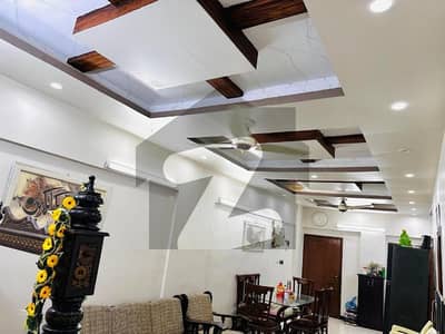 پی ای سی ایچ ایس بلاک 2 پی ای سی ایچ ایس,جمشید ٹاؤن,کراچی میں 2 کمروں کا 4 مرلہ بالائی پورشن 1.75 کروڑ میں برائے فروخت۔