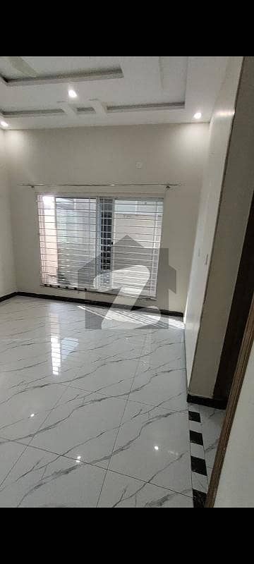 گندهارا سٹی ۔ چناب سٹی گندهارا سٹی,اسلام آباد میں 2 کمروں کا 9 مرلہ زیریں پورشن 50.0 ہزار میں کرایہ پر دستیاب ہے۔ گندهارا سٹی ۔ چناب سٹی گندهارا سٹی,اسلام آباد میں 2 کمروں کا 9 مرلہ زیریں پورشن 50.0 ہزار میں کرایہ پر دستیاب ہے۔