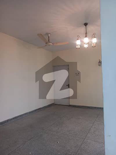 10 Marla 3 Bedrooms Apartment Available For Sale In Askari 2 Lahore Cantt