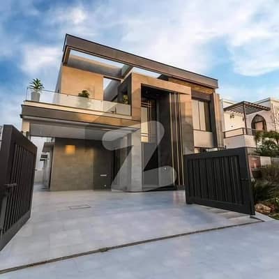 Mazher Munir design Brand New Luxury and most expensive house at a prime hot location near to park and DHA raya for sale