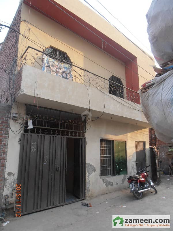 6 Marla Double Story House Located At Peer Colony Walton Road Lahore