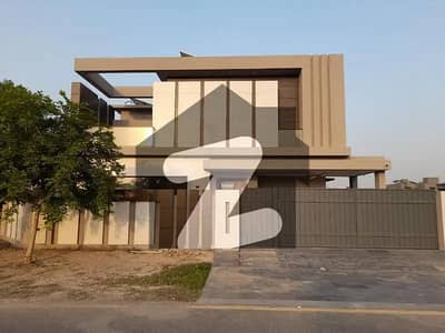 1 Kanal Lavish New Bungalow On Top Location For Rent In DHA Phase 7 Lahore