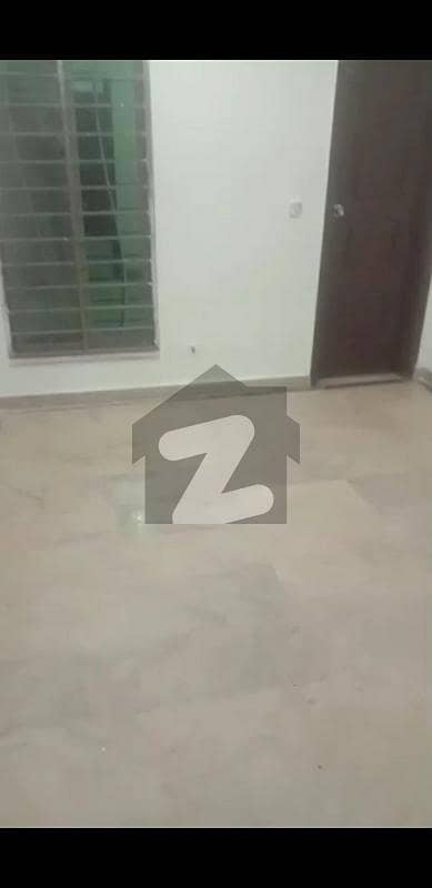 پیراگون سٹی لاہور میں 3 کمروں کا 3 مرلہ مکان 50.0 ہزار میں کرایہ پر دستیاب ہے۔