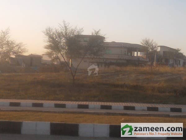 30X60 Plot For Sale In CBR Town Phase 1