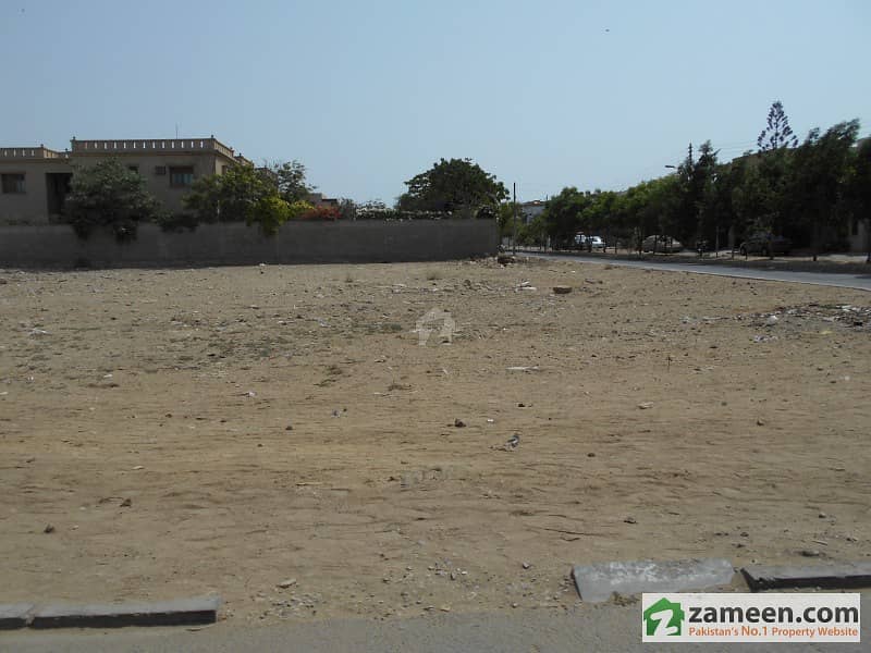 100+100 Yards Pair Plot For Sale In Dha Phase 8