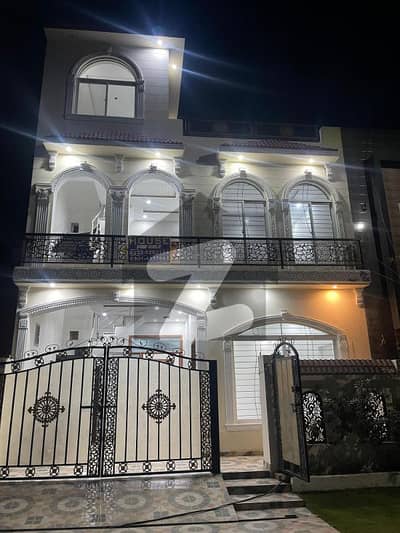5 Marla Beautiful House Is Available For Sale In Park View City Platinum Block 5 Marla Beautiful House Is Available For Sale In Park View City Platinum Block