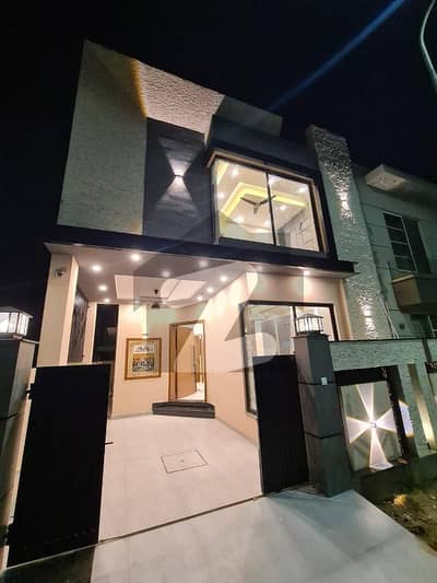 Brand New 9 Marla Modern House For Sale