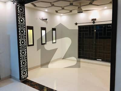 بحریہ ٹاؤن فیز 8 ۔ سفاری ویلی بحریہ ٹاؤن فیز 8,بحریہ ٹاؤن راولپنڈی,راولپنڈی میں 3 کمروں کا 5 مرلہ مکان 55.0 ہزار میں کرایہ پر دستیاب ہے۔ بحریہ ٹاؤن فیز 8 ۔ سفاری ویلی بحریہ ٹاؤن فیز 8,بحریہ ٹاؤن راولپنڈی,راولپنڈی میں 3 کمروں کا 5 مرلہ مکان 55.0 ہزار میں کرایہ پر دستیاب ہے۔