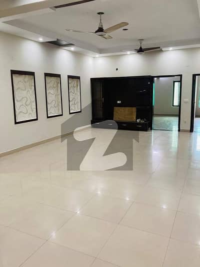 12 Marla Upper Portion For Rent In Johar Town