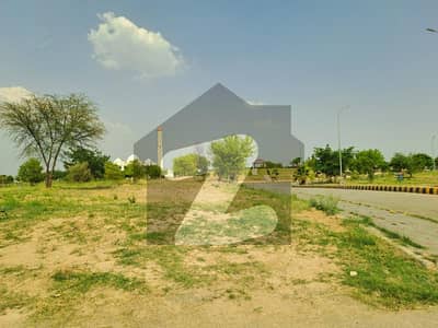 Solid Ground 500 Sq Yards [ 1 Kanal ]