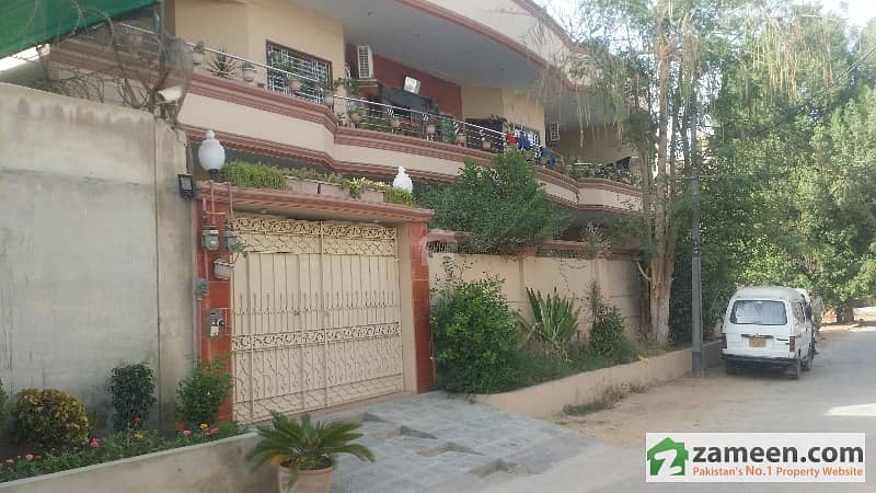 400 Yards 6 Bedrooms Bungalow Available For Sale In Latifi Cooperative Housing Society