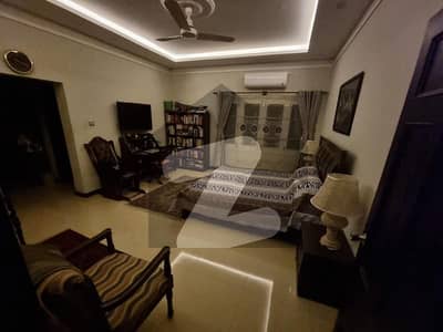 F10 800sqyd House For Sale