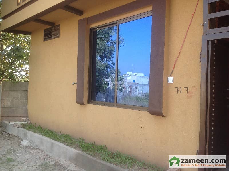 Single Story House is Available for Sale in Ghauri Town