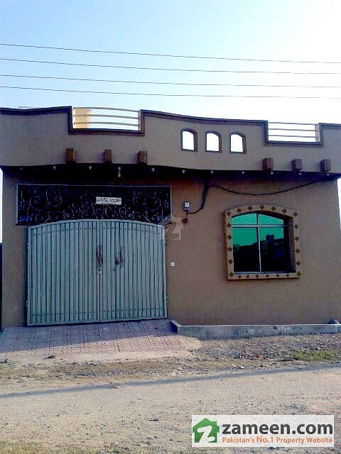 Single Story House is Available for Sale in Ghauri Town