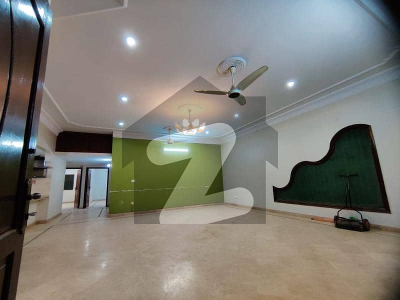 Commercial 500 Sq Yards Independent Bungalow For Rent Block 2 Gulistan E Jauhar
