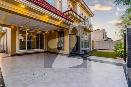 Beautiful Design 1 Kanal House For Rent In Dha Phase 3