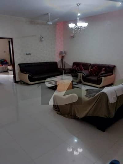 House Very Well Built On Prime Location