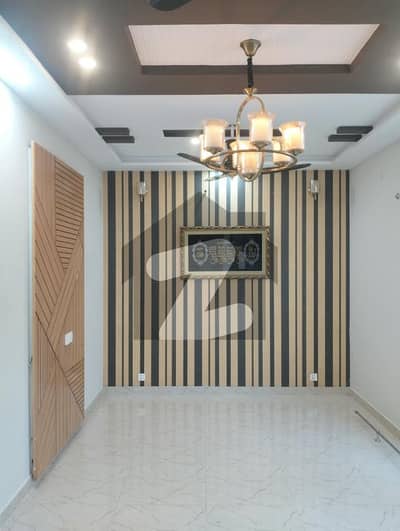 3 BEDS 5 MARLA BRAND NEW HOUSE FOR RENT LOCATED BAHRIA ORCHARD LAHORE