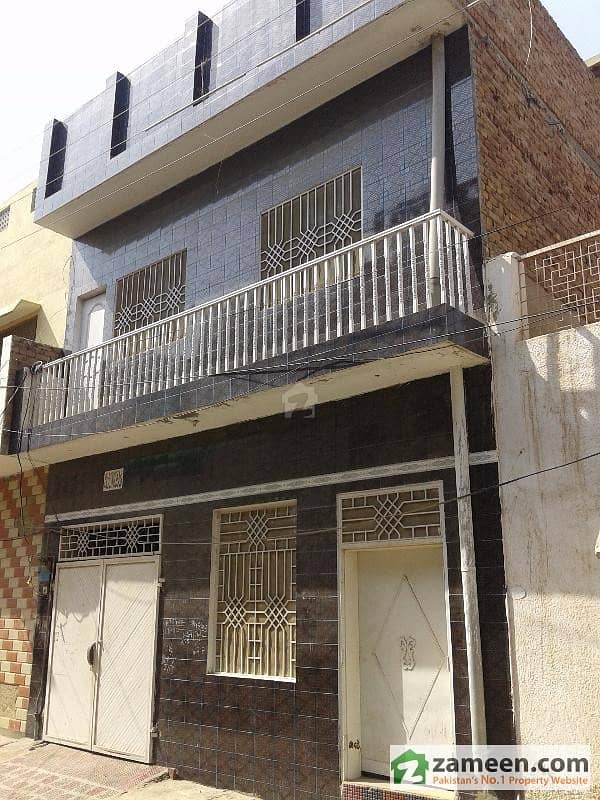 Double Storey House For Sale On Prime Location