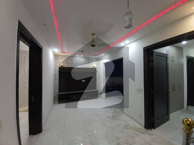 5 Marla Beautiful House Available For Rent 5 Marla Beautiful House Available For Rent