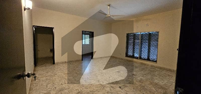DEFENCE 5 1000 YARDS BUNGALOW DEFENCE 5 1000 YARDS BUNGALOW