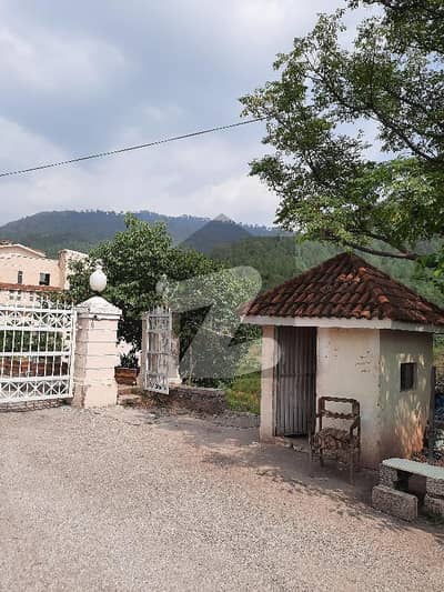 Triple Storey House For Sale F/ 10/ 3 Triple Storey House For Sale F/ 10/ 3