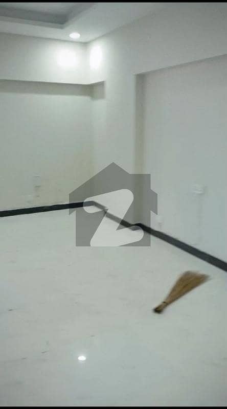 ای ۔ 11/4 ای ۔ 11,اسلام آباد میں 2 کمروں کا 6 مرلہ فلیٹ 2.1 کروڑ میں برائے فروخت۔ ای ۔ 11/4 ای ۔ 11,اسلام آباد میں 2 کمروں کا 6 مرلہ فلیٹ 2.1 کروڑ میں برائے فروخت۔