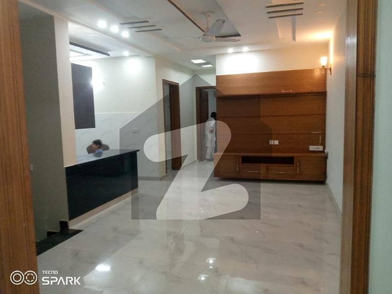 بحریہ ٹاؤن فیز 7 بحریہ ٹاؤن راولپنڈی,راولپنڈی میں 3 کمروں کا 10 مرلہ بالائی پورشن 60.0 ہزار میں کرایہ پر دستیاب ہے۔ بحریہ ٹاؤن فیز 7 بحریہ ٹاؤن راولپنڈی,راولپنڈی میں 3 کمروں کا 10 مرلہ بالائی پورشن 60.0 ہزار میں کرایہ پر دستیاب ہے۔