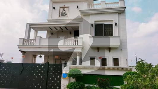 10 MARLA SPANISH FURNISHED HOUSE AVAILABLE FOR SALE ON VERY HOT LOCATION IN KHAYABAN E AMIN BLOCK L 10 MARLA SPANISH FURNISHED HOUSE AVAILABLE FOR SALE ON VERY HOT LOCATION IN KHAYABAN E AMIN BLOCK L