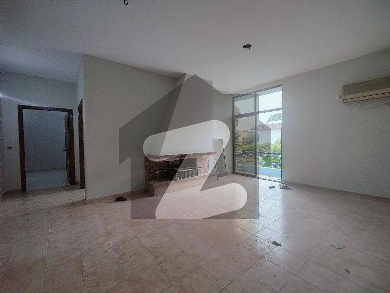 10 Marla Beautiful House with 5KV Solar 10 Marla Beautiful House with 5KV Solar