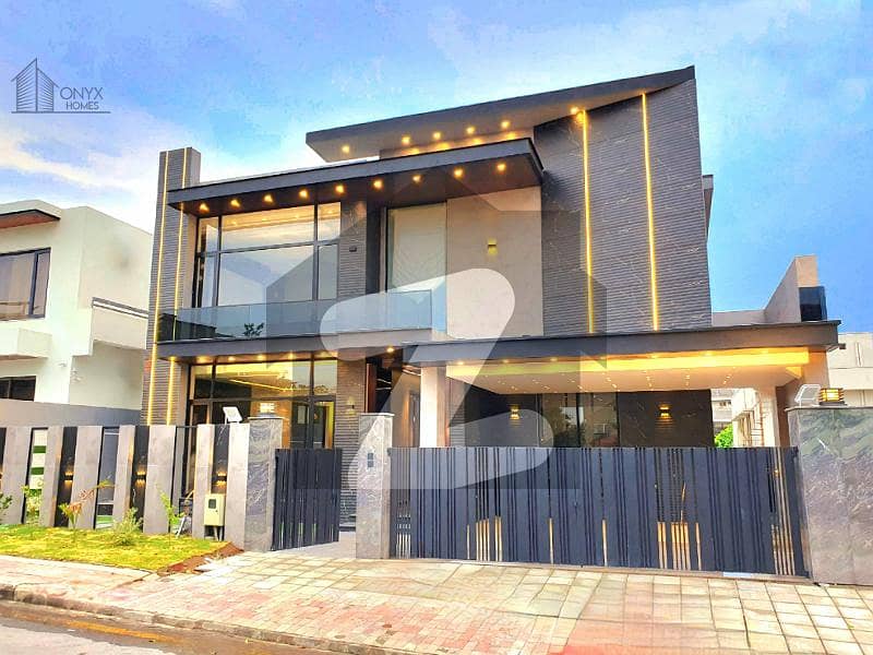 Luxurious 1 Kanal Designer House With Modern Elevation Luxurious 1 Kanal Designer House With Modern Elevation