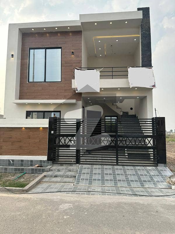 5 Marla Brand New Luxurious House For Rent Bahria Town Lahore 5 Marla Brand New Luxurious House For Rent Bahria Town Lahore