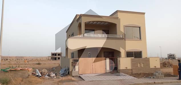 272sq yd Ready to Move Villa in Precinct-1 0.5km from main entrance. A-One Construction Standard 5Bed Drawing Dining Lounge