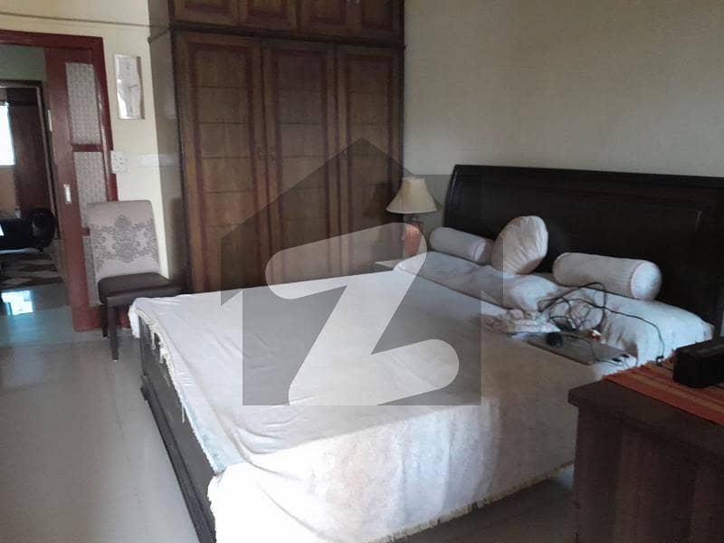 3 BEDROOMS APARTMENT WITH LIFT STADIUM COMMERCIAL 3 BEDROOMS APARTMENT WITH LIFT STADIUM COMMERCIAL