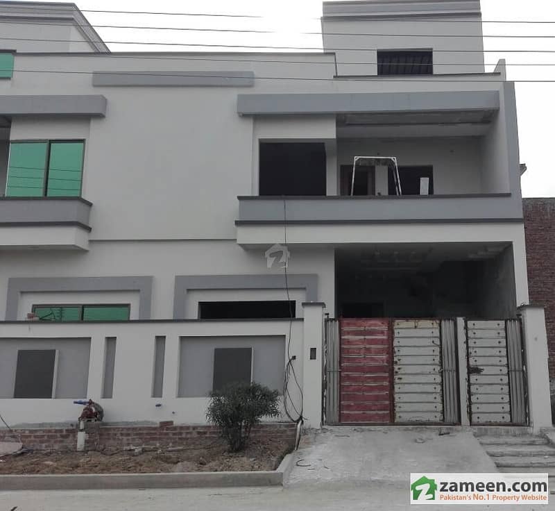 House For Sale At Motorway City