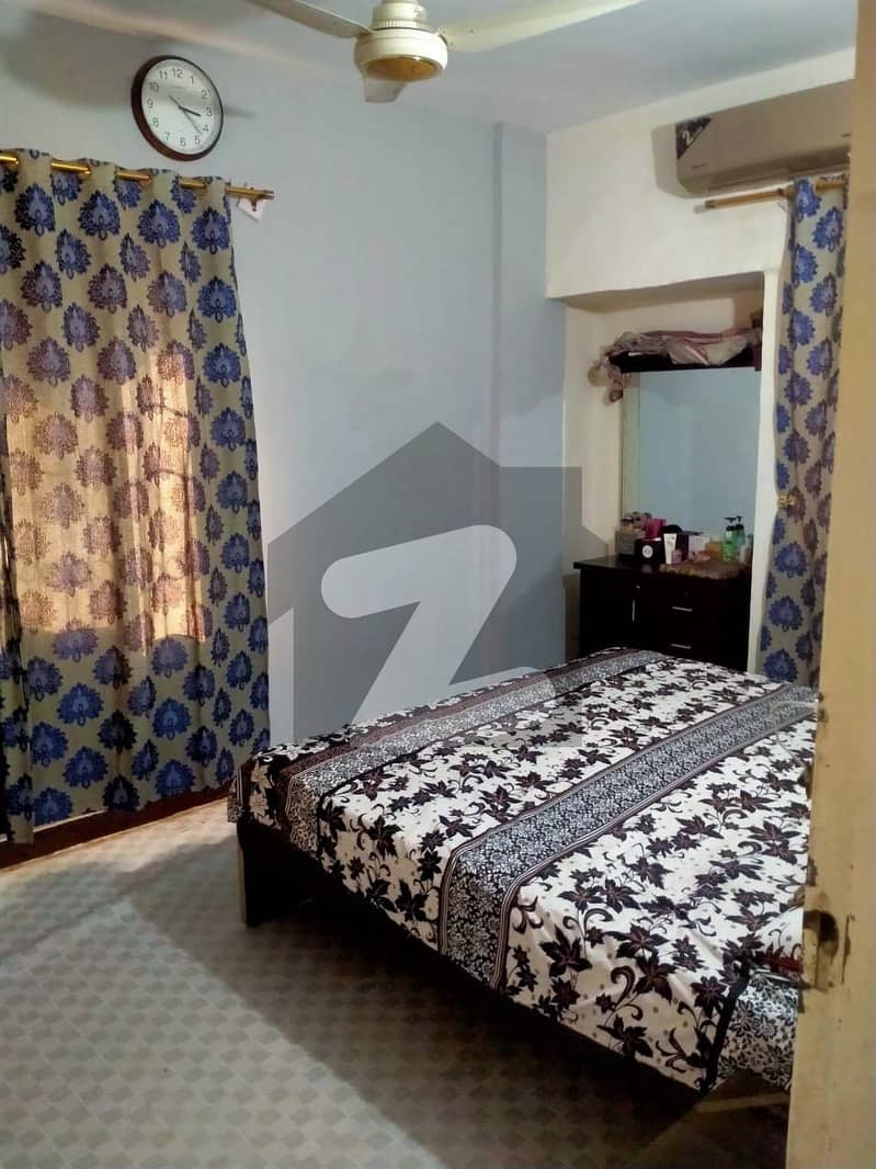 Affordable 5 Room Apartment In Johar