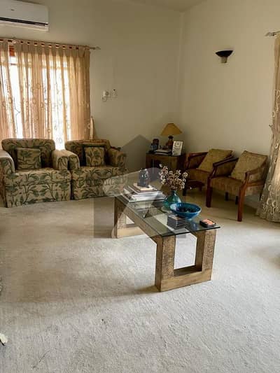 Dha Furnished 1 Bed Room Lounge / Kitchen In 500 Yards Bungalow