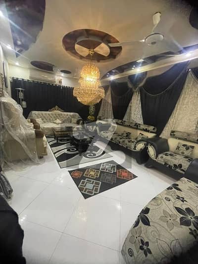 1500 Square Yards House On Prime Location