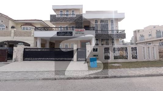 Want To Buy A On Excellent Location House In Islamabad?