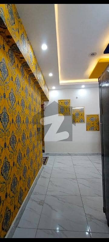 3 Bed Dining Drawing Room 1st Floor Flat Road Facing Near IRc Lawn End Imam Bargha Near Isha Manzil Brich 3 Bed Dining Drawing Room 1st Floor Flat Road Facing Near IRc Lawn End Imam Bargha Near Isha Manzil Brich
